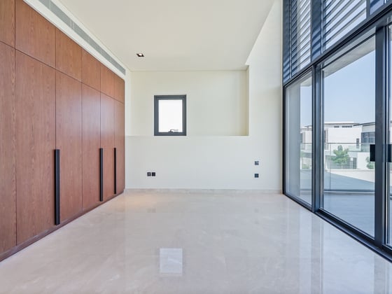 Skyline Elegance | Golf Course Views | Luxury Villa, picture 18