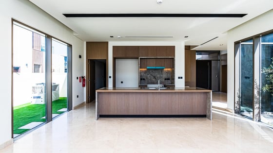 Exclusive Residence | Central Park | Large Plot, picture 12