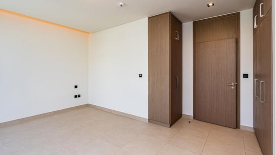 Exclusive Residence | Central Park | Large Plot, picture 19