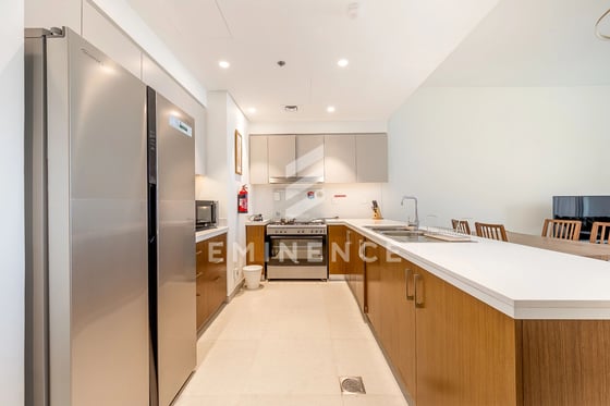 Luxury 3BR plus Maids | High Floor | City View, picture 13