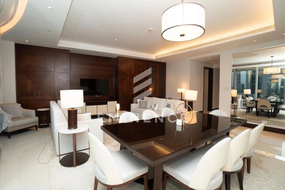 Luxury 3BR plus Maids | High Floor | City View, picture 13