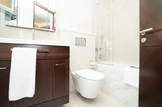 Luxury 3BR plus Maids | High Floor | City View, picture 54