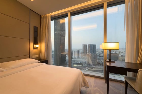 Luxury 3BR plus Maids | High Floor | City View, picture 42
