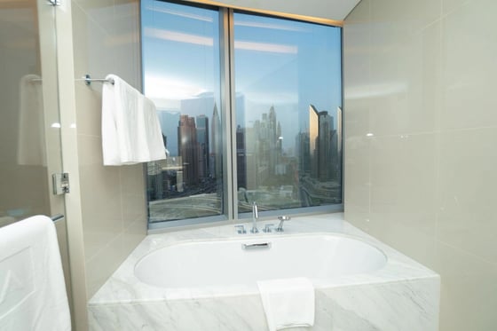 Luxury 3BR plus Maids | High Floor | City View, picture 46