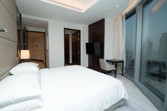 Luxury 3BR plus Maids | High Floor | City View, picture 32