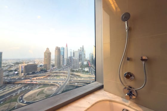 Luxury 3BR plus Maids | High Floor | City View, picture 44