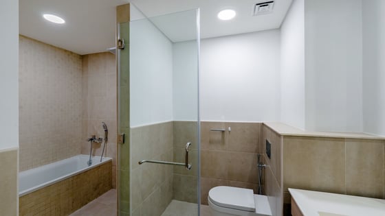 Skyline Serenity | 2BR Luxury | Al Andalus Tower A, picture 18