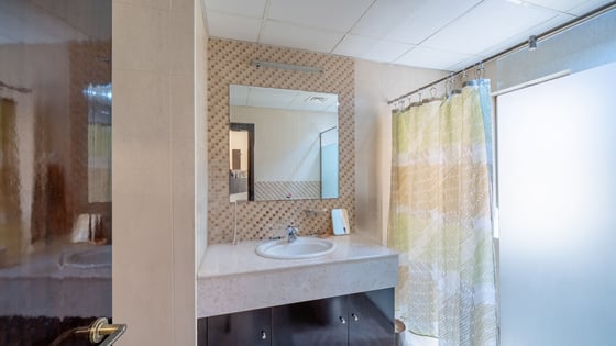 Luxury 5BR Villa | Private Pool | Prime Community, picture 18