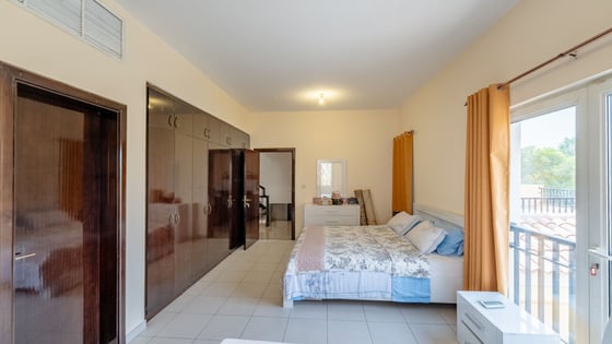 Luxury 5BR Villa | Private Pool | Prime Community, picture 9