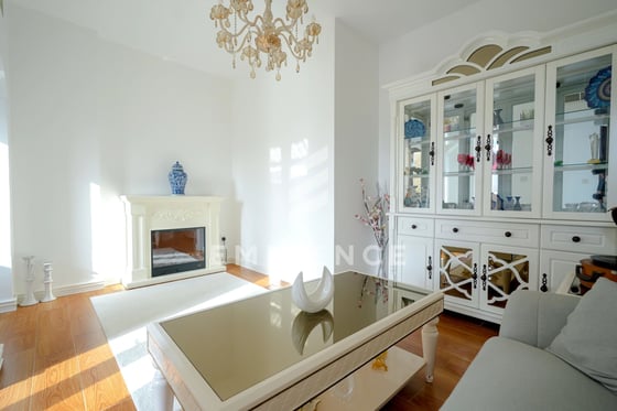3BR Penthouse | City View | Fully Renovated, picture 5