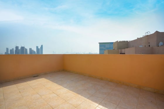 3BR Penthouse | City View | Fully Renovated, picture 54