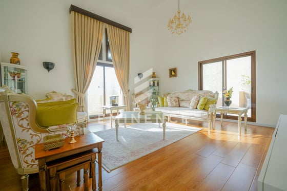 3BR Penthouse | City View | Fully Renovated, picture 1
