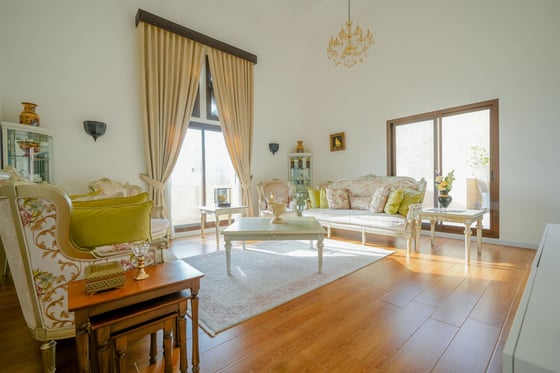 3BR Penthouse | City View | Fully Renovated, picture 2