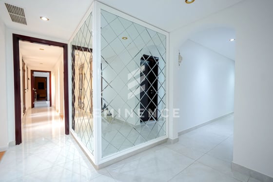 3BR Penthouse | City View | Fully Renovated, picture 41