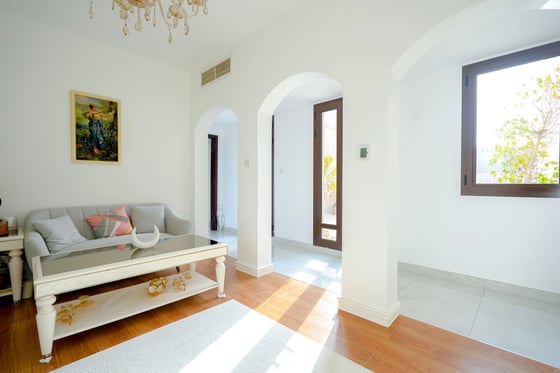 3BR Penthouse | City View | Fully Renovated, picture 12
