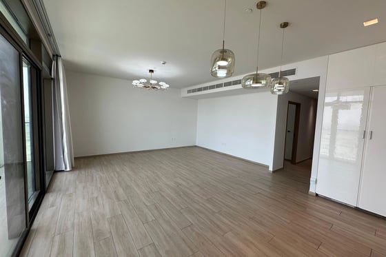 High Floor | Creek View | Ready to Move, picture 10
