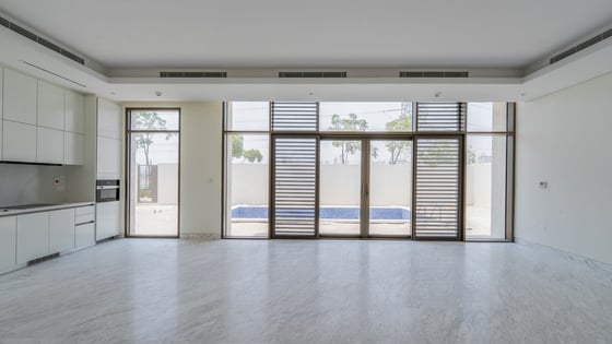 Luxury Living | Private Pool | District One Villas, picture 2