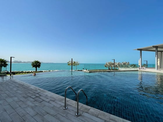 Dubai Island Stay | Sea Views & Marina Access | Bluewaters, picture 5