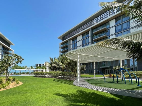 Dubai Island Stay | Sea Views & Marina Access | Bluewaters, picture 44