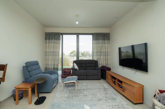 4BR | Vacant on Transfer | Golf Course View, picture 6