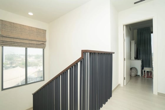 4BR | Vacant on Transfer | Golf Course View, picture 34