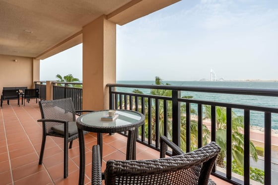Island Elegance | Resort-Style Living | Royal Amwaj Residenc, picture 3