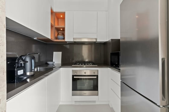 Luxury Marina Stay | Stunning Waterfront Views | Vida Marina, picture 12