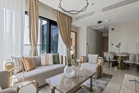Luxury Marina Stay | Stunning Waterfront Views | Vida Marina, picture 5