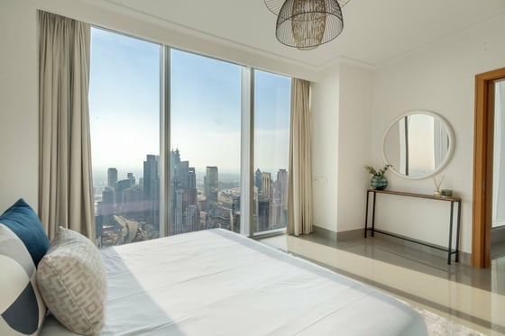 Elegant Downtown Apt | Walk to Dubai Mall | Opera Grand, picture 4