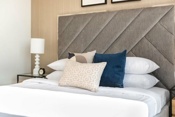 Elegant Downtown Apt | Walk to Dubai Mall | Opera Grand, picture 19