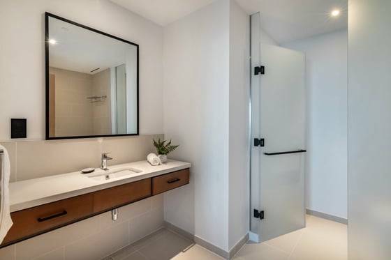 Luxury Marina Stay | Stunning Waterfront Views | Vida Marina, picture 26