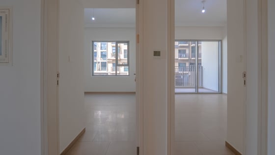 Vacant | Pool View | Bright l Exclusive listing, picture 19