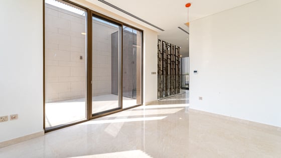 Luxury villa in Dubai Hills with Dubai skyline views, picture 14