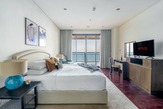 Tropical Charm | Prime Palm Retreat | Royal Amwaj North, picture 14