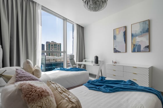 Prime Marina Views | Spacious & Bright | Stella Maris Tower, picture 6