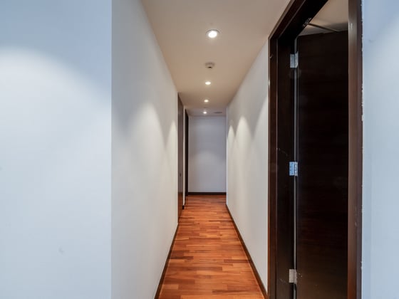 Skyline Luxury | High Floor | Premium Amenities, picture 18
