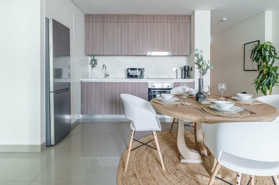 Beachfront Bliss | Modern Comfort | Beach Vista 02, picture 16