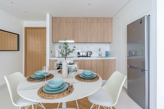 Azure Escape | Prime Waterfront Address | Beach Vista 02, picture 12