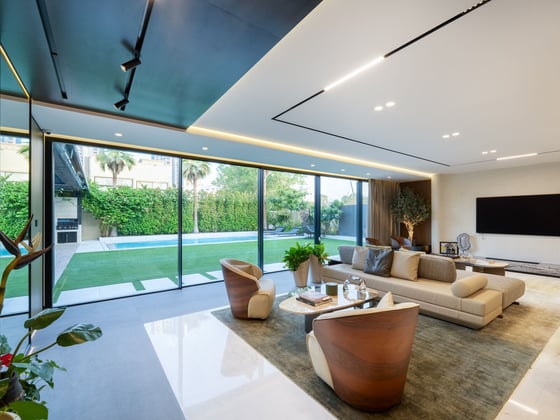 A Masterpiece of Luxury Living in JVT, picture 2
