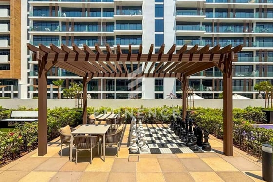 Luxurious 1BR | Community View | VOT | Spacious, picture 31