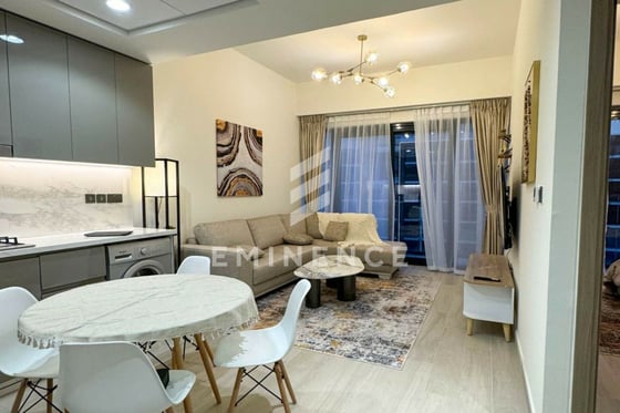 Luxurious 1BR | Community View | VOT | Spacious, picture 9