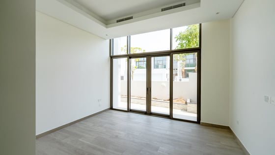 Exclusive Luxury | Private Pool | District One, picture 13