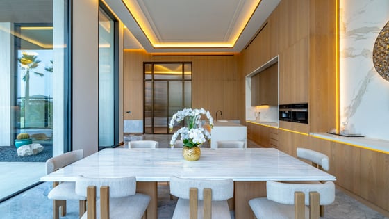 Ultra-Luxurious Villa in La Mer South, picture 7