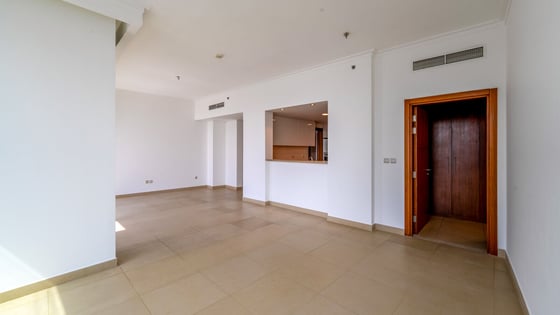 Exclusive Apartment with Burj Khalifa Views, picture 4