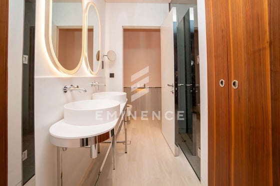 Burj Khalifa View | High Floor | Furnished, picture 13