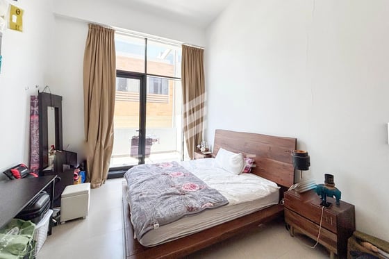 Exclusive | Double Height Ceiling | With terrace, picture 10