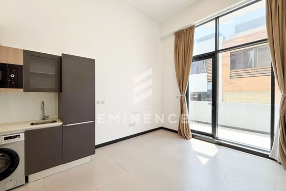 Exclusive | Double Height Ceiling | With terrace, picture 6