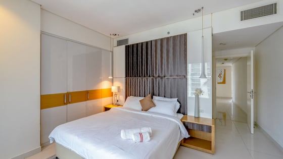 Skyline Serenity | Spacious 2-Bedroom Apartment | Business Bay, picture 15