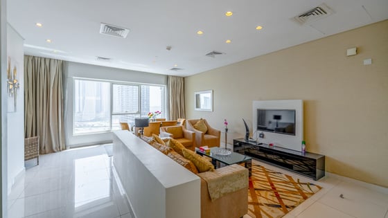 Skyline Serenity | Spacious 2-Bedroom Apartment | Business Bay, picture 6