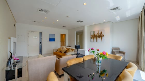 Skyline Serenity | Spacious 2-Bedroom Apartment | Business Bay, picture 7